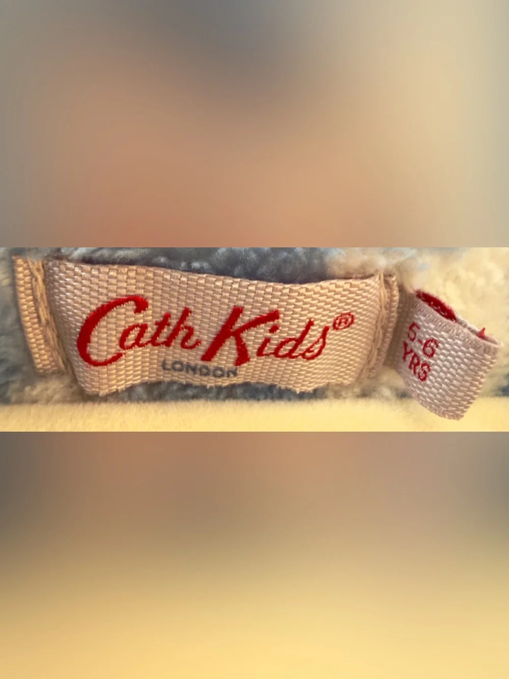 Cath Kids London Blue White Star Print Fleece Hooded Tue Waist Robe. 5-6. 5. 6.
